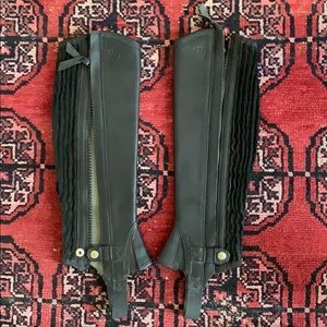 Ariat horse riding half chaps